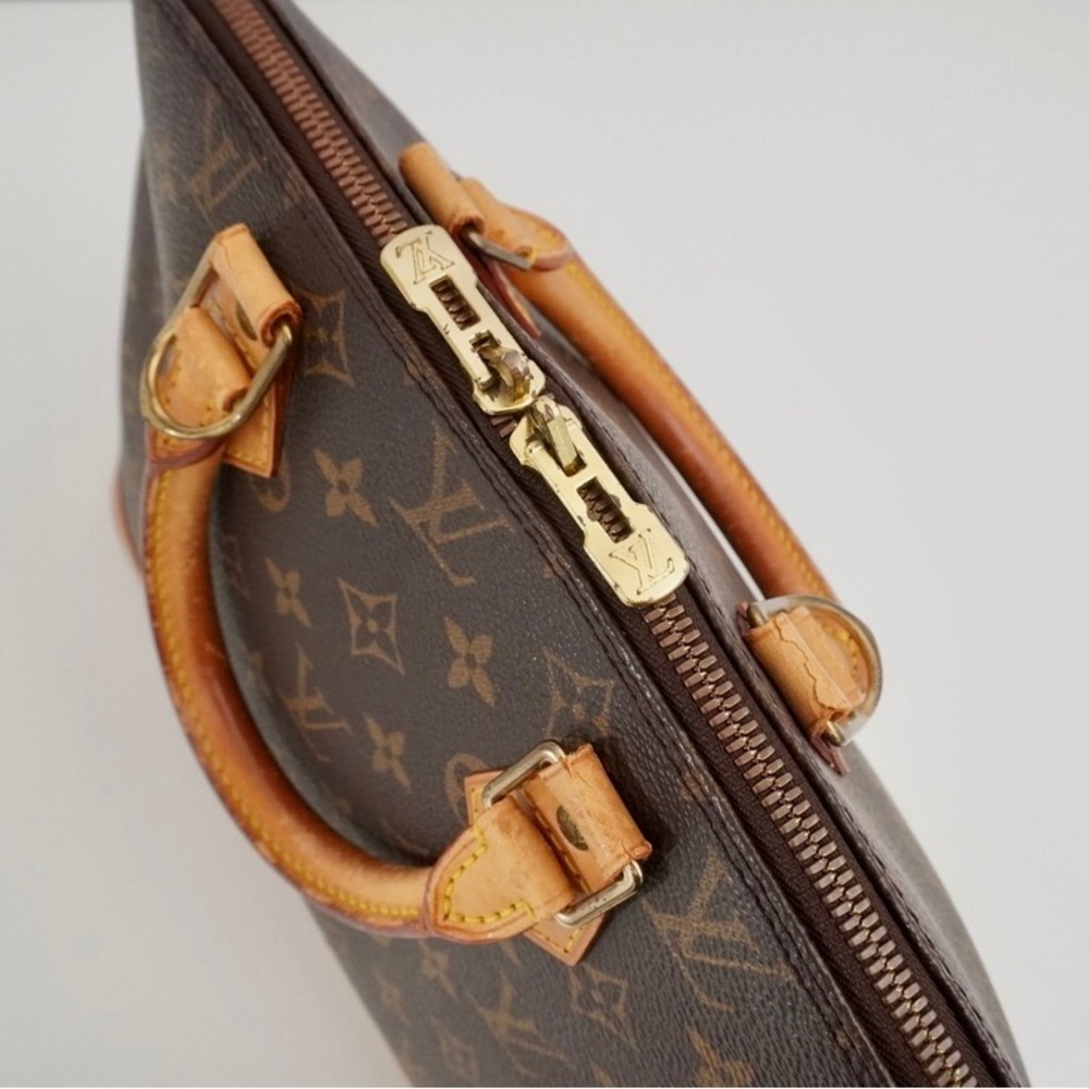 Louis Vuitton Monogram Alma Handbag - Brown & Tan Leather - Picture 4 of 16